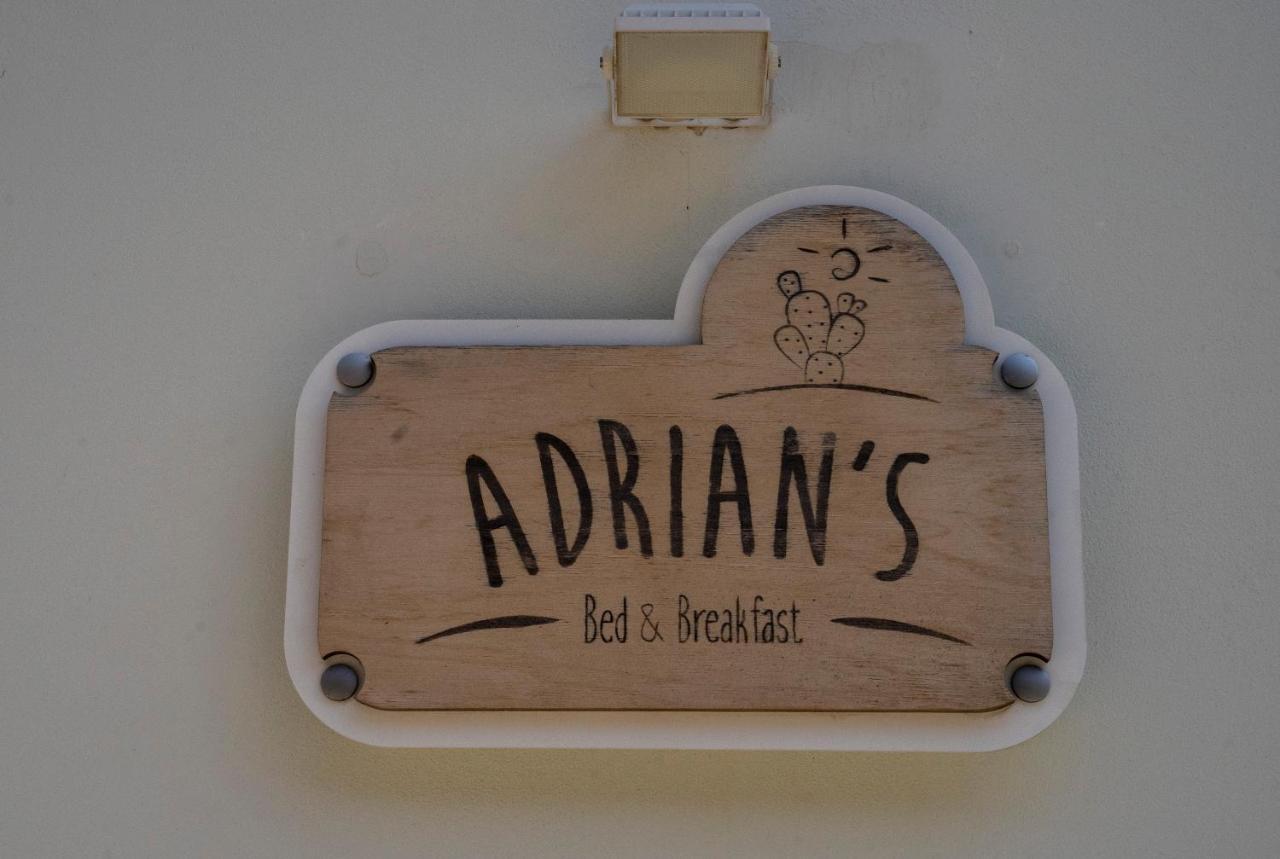Adrian'S B&B Turi Exterior photo